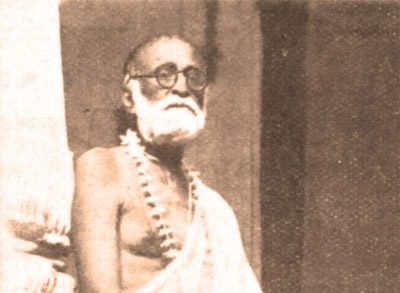 Harikatha Away from Saints