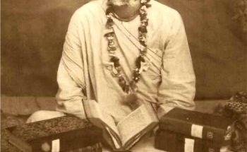 Bhaktiprajnana Keshava Maharaja