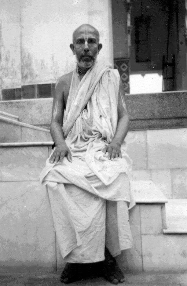 Bhakti Pramode Puri Goswami